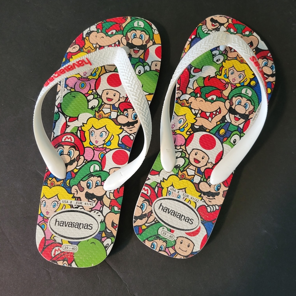 Havianas Super Mario Bros Luigi Princess Peach Bowser Yoshi Size 8 Flip Flop